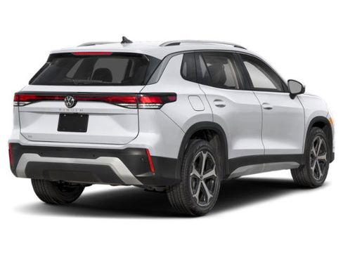 New 2026 Volkswagen Tiguan SE FWD image 2