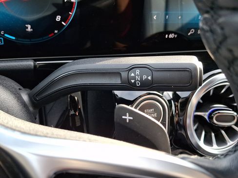 Used 2022 Mercedes-Benz GLA 250 4MATIC image 15