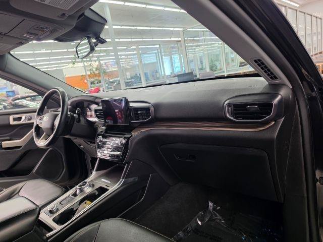 Used 2021 Ford Explorer Limited w/ Hybrid Equipment Group 310A AWD/4WD image 14
