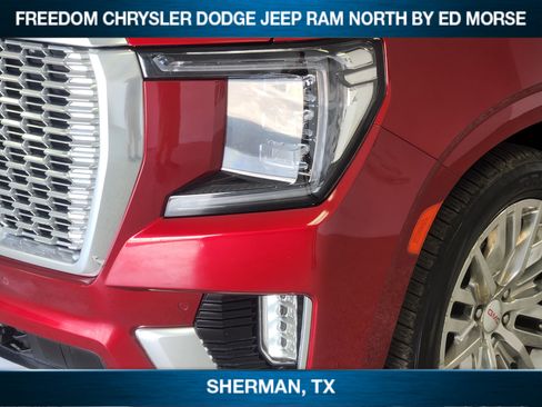 Used 2023 GMC Yukon XL Denali w/ Denali Reserve Package AWD/4WD image 5