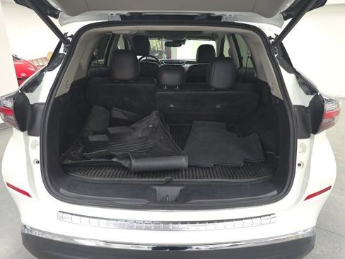 Used 2023 Nissan Murano Platinum w/ Cargo Package FWD image 11