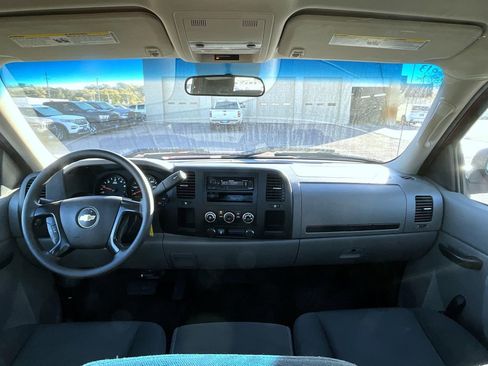 Used 2013 Chevrolet Silverado 1500 W/T image 10
