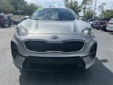 Used 2022 Kia Sportage LX image 2