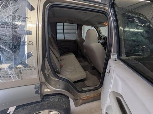Used 2007 Jeep Liberty Sport AWD/4WD image 27