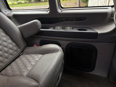 Used 2023 GMC Savana 2500 Extended RWD image 24