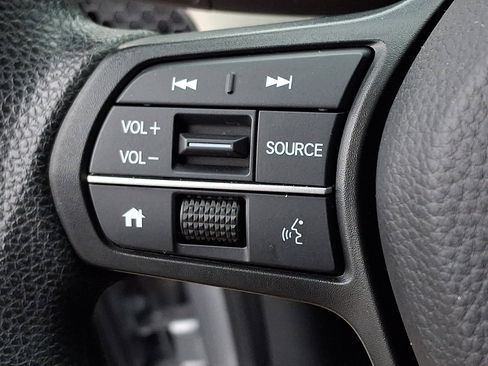 Used 2023 Honda HR-V LX image 20