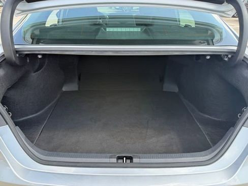 Used 2024 Toyota Camry LE w/ Convenience Package FWD image 27