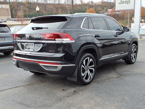 Used 2023 Volkswagen Atlas Cross Sport SEL image 4