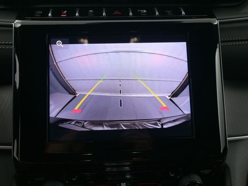 New 2025 Jeep Grand Cherokee L Altitude image 7