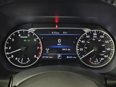 Used 2020 Nissan Sentra SV FWD image 18