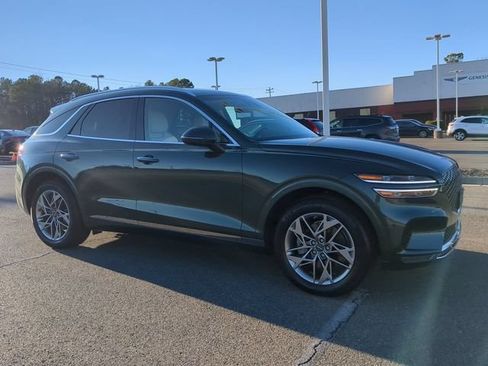 Used 2022 Genesis GV70 2.5T w/ Advanced Package AWD/4WD image 2