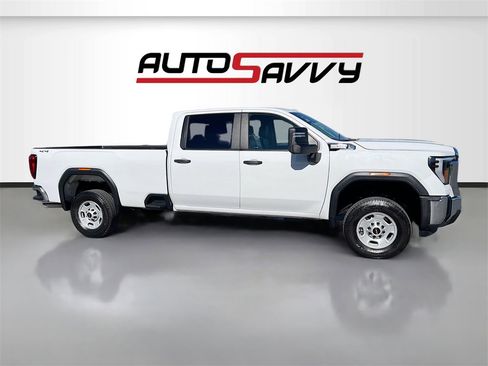 Used 2024 GMC Sierra 2500 Pro w/ Convenience Package image 8