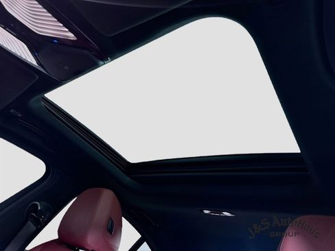 Used 2023 BMW M340i xDrive w/ Premium Package image 16