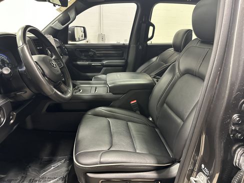 Used 2022 RAM 1500 Limited AWD/4WD image 16