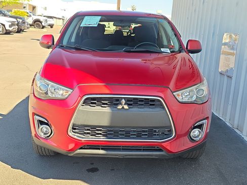 Used 2015 Mitsubishi Outlander Sport ES image 2