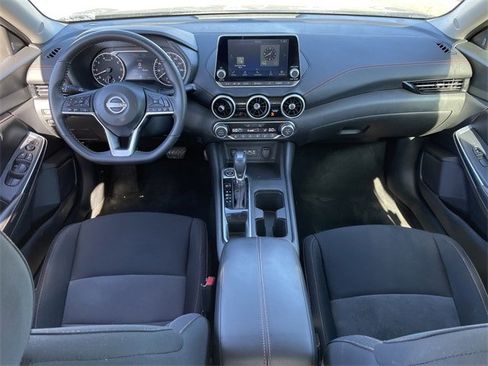 Used 2024 Nissan Sentra SR image 10