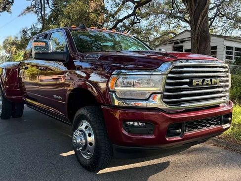 Used 2023 RAM 3500 Limited AWD/4WD image 7