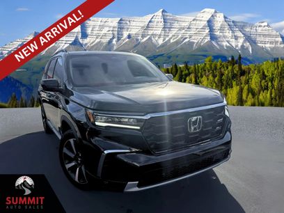 Used 2025 Honda Pilot Touring