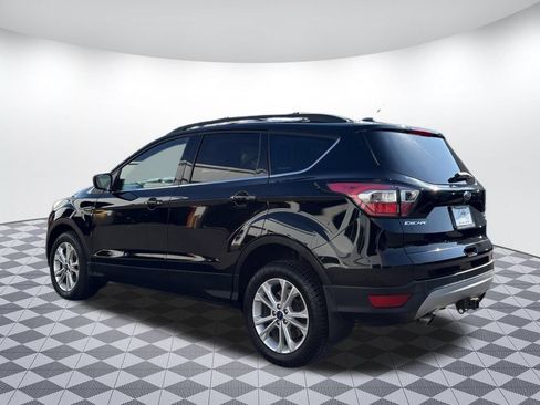 Used 2017 Ford Escape SE w/ SE Leather Comfort Package AWD/4WD image 6
