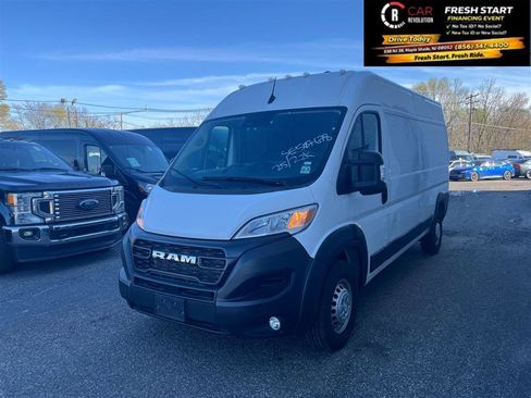 Used 2025 RAM ProMaster 2500 w/ Convenience Group image 3