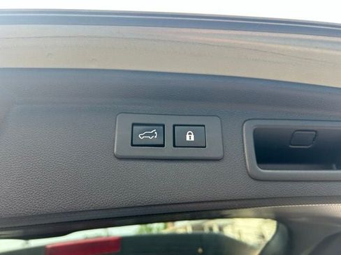 Used 2020 Subaru Forester Limited AWD/4WD image 11