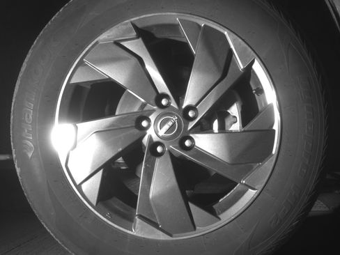 Used 2025 Nissan Rogue SV image 13