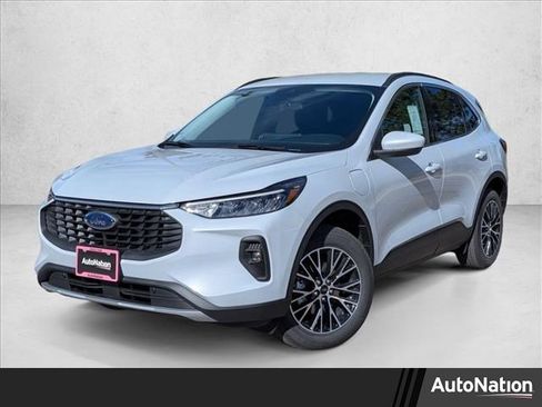 New 2026 Ford Escape SE w/ Class II Trailer Tow Package image 1