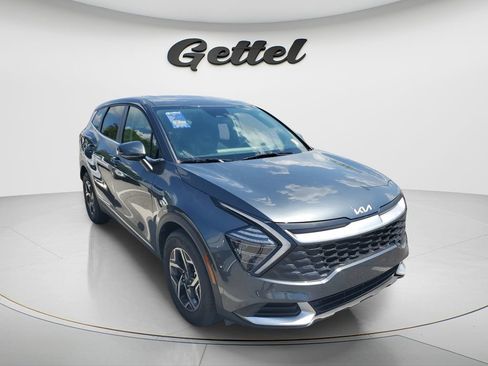 Used 2025 Kia Sportage LX image 30