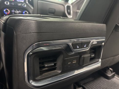 Used 2020 GMC Sierra 1500 AT4 w/ AT4 Premium Package image 29