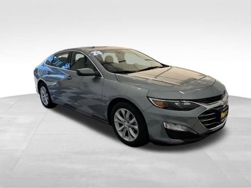 Used 2024 Chevrolet Malibu LT image 6