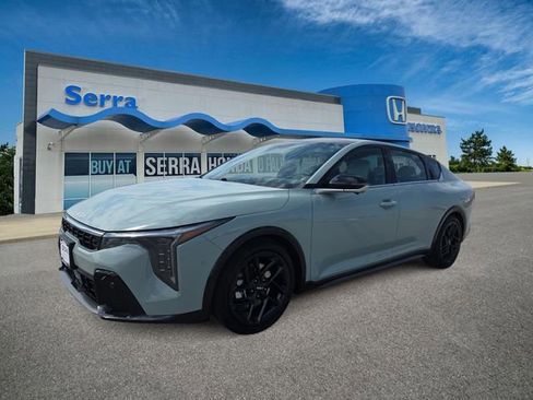 Used 2025 Kia K4 GT-Line Turbo image 1