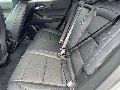 New 2026 Chevrolet Equinox LT w/ Convenience Package II image 10