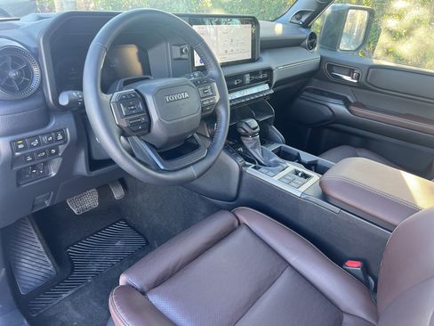 Used 2025 Toyota Land Cruiser w/ Premium Package image 10