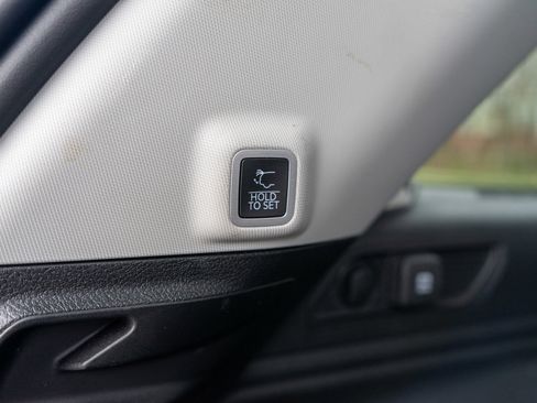 Used 2022 Jeep Grand Cherokee Limited 4xe w/ Luxury Tech Group II image 10