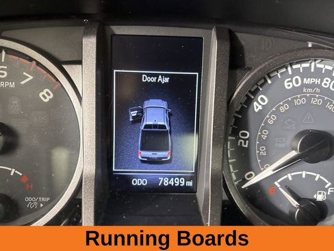 Used 2016 Toyota Tacoma TRD Sport image 13