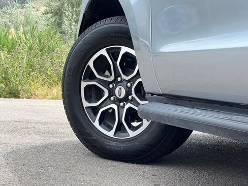Used 2024 Ford Expedition XLT AWD/4WD image 11