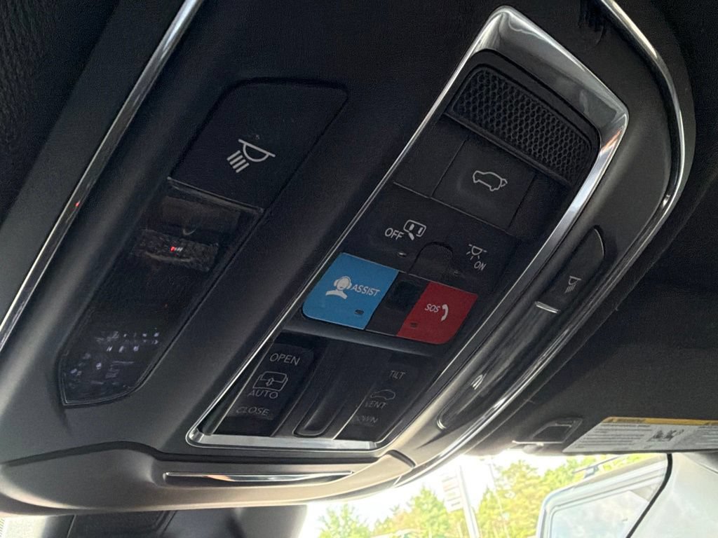Used 2023 Jeep Grand Cherokee Altitude AWD/4WD image 20