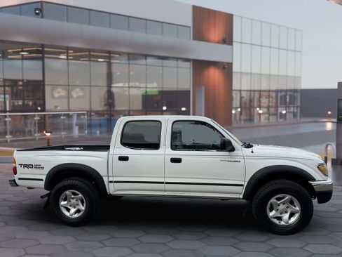 Used 2001 Toyota Tacoma PreRunner image 7
