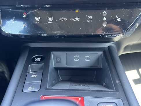 New 2026 Nissan Kicks SR FWD image 7