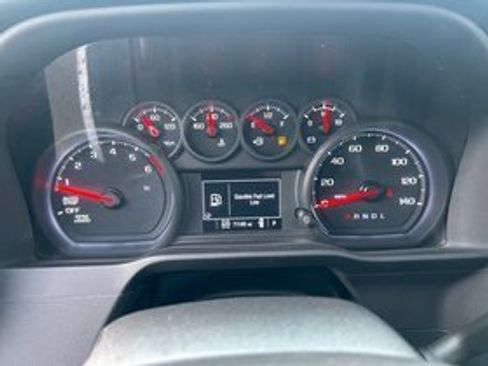 Used 2022 Chevrolet Silverado 1500 Custom image 12