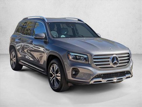New 2026 Mercedes-Benz GLB 250 image 8