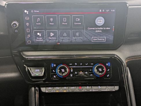 Used 2023 GMC Sierra 1500 AT4 w/ Technology Package image 24