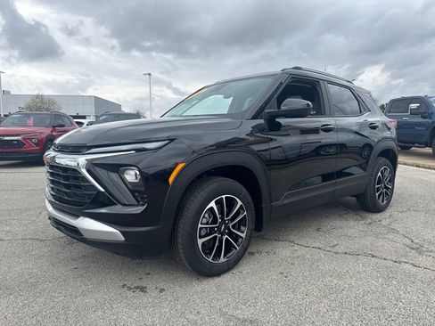 New 2026 Chevrolet TrailBlazer LT w/ LT Cold Weather Package image 2