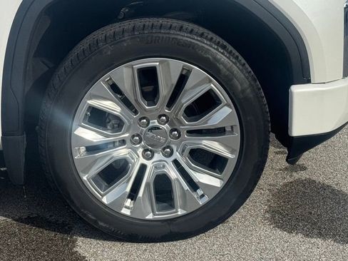 Used 2020 GMC Sierra 1500 Denali w/ Denali Ultimate Package image 4