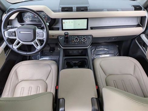 Used 2021 Land Rover Defender 110 SE AWD/4WD image 19