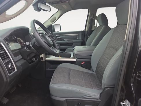 Used 2017 RAM 1500 Big Horn image 9