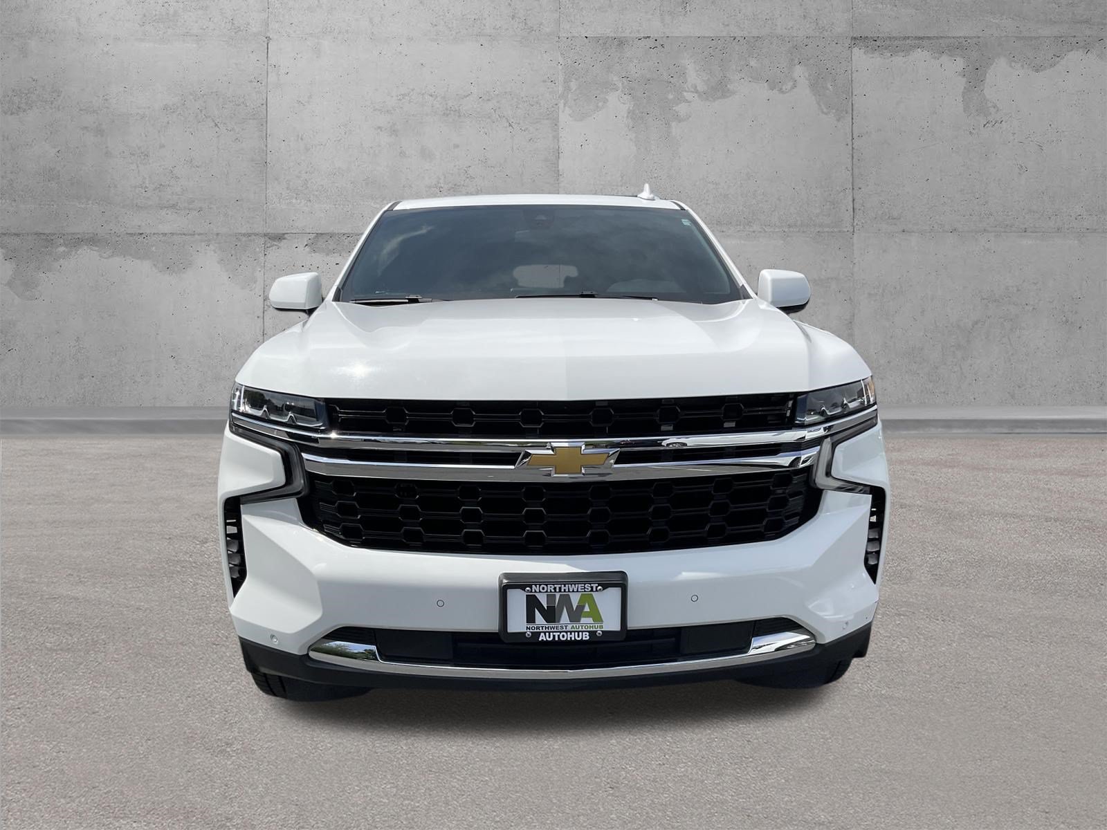 Used 2022 Chevrolet Suburban LS AWD/4WD image 5