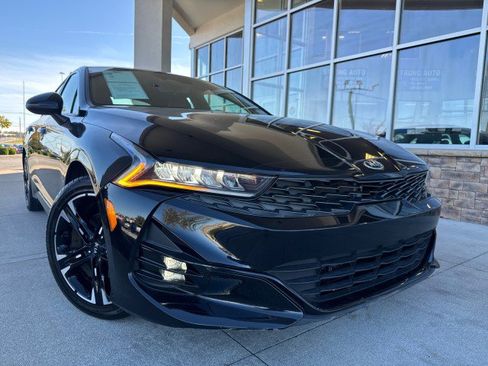 Used 2021 Kia K5 GT-Line w/ Paint Protection Package image 2