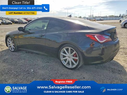 Used 2013 Hyundai Genesis 3.8 RWD image 3