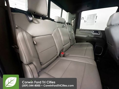 Used 2025 Chevrolet Silverado 2500 LTZ w/ LTZ Convenience Package AWD/4WD image 16